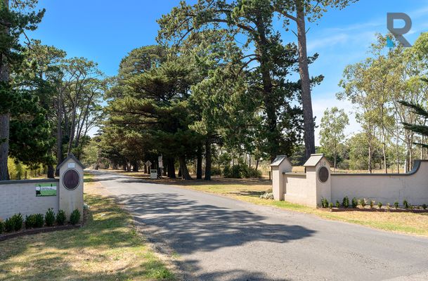 20 The Ridge, Oaklands Junction