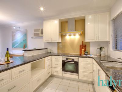 59 Chaucer Street, Yokine