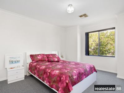 6 / 30 Bronte Street, East Perth