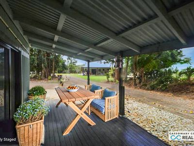 210 Seres Road, Mena Creek