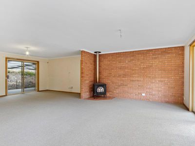 935 Woodbridge Hill Road, Gardners Bay