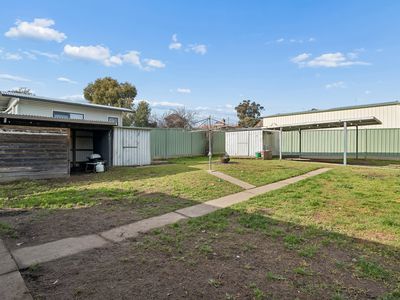 15 Heywood Cres, Seymour
