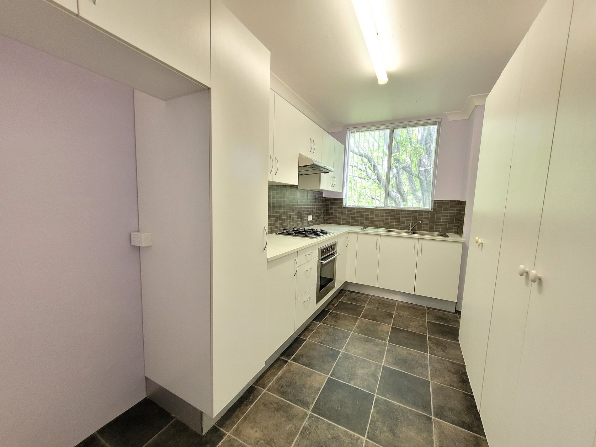 19 / 828 Canterbury Rd , Roselands