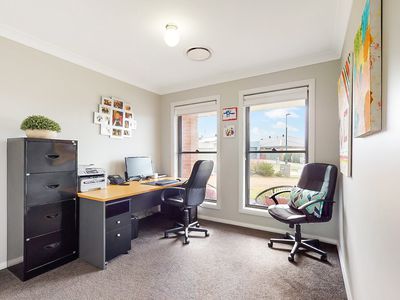 11 Peabody Place, Dubbo