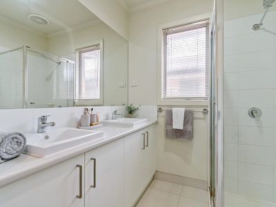 16 / 106 Broderick Road, Carrum Downs