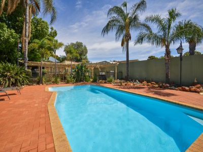 11 Bourke Street, Piccadilly