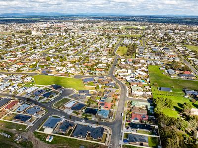 52 Hickson Street, Horsham