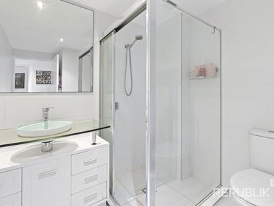 9 / 161 Marine Parade, Southport