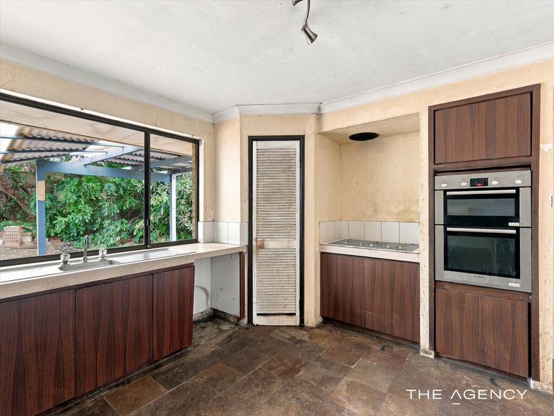 39 Allamanda Drive, South Lake