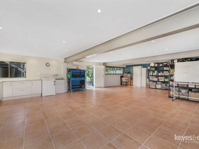 6 Andrew Crescent, Condon