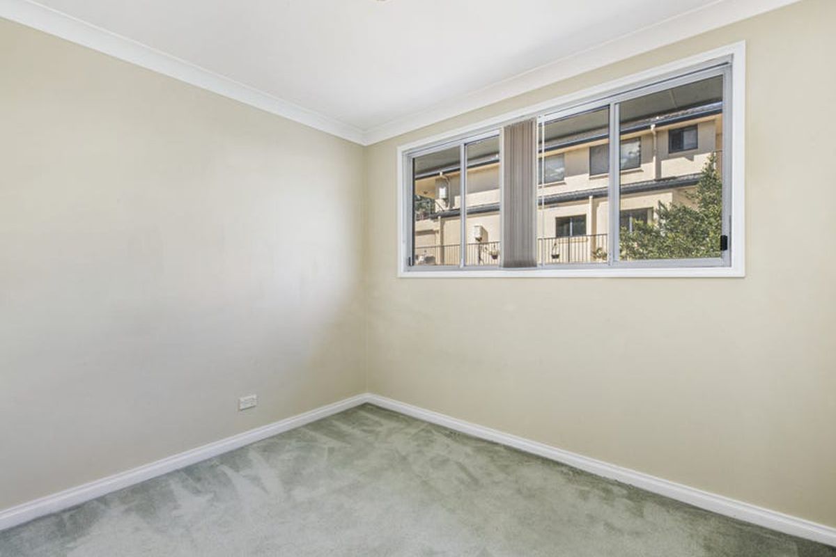 6 / 50-52 Karalta Road, Erina