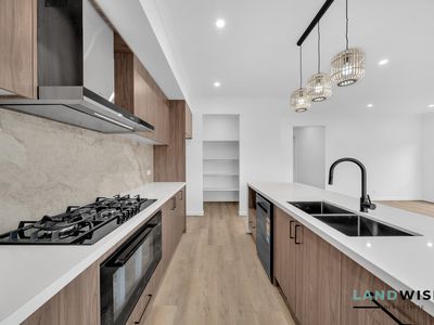 9 Kite Street, Deanside