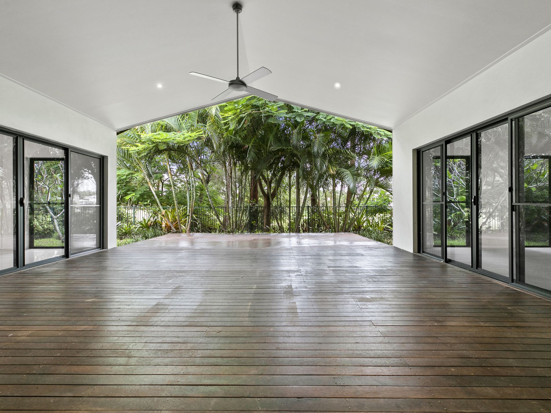 31 Lakeside Drive, Peregian Springs