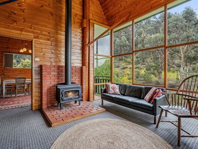 190 Cripps Road, Woodbridge