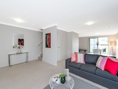 11 Burton Avenue, Bardia