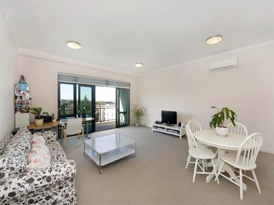 11 / 2 Underdale Lane, Meadowbank