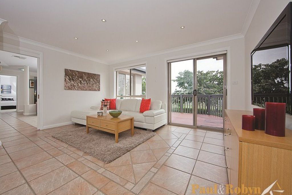 13 Robert Lewis Court, Gordon