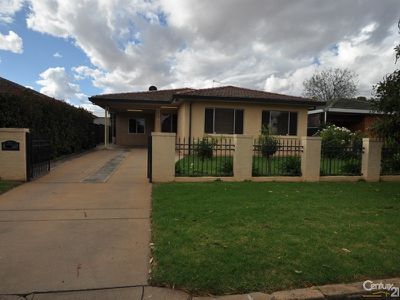 20 Lovett Avenue, Dubbo