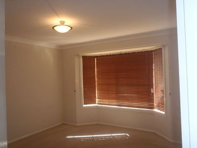 66 Twickenham Drive, Dubbo