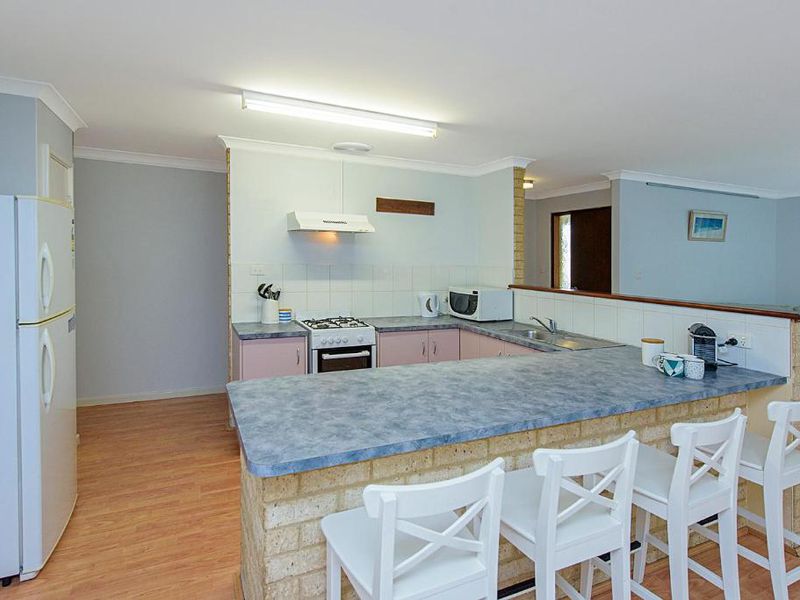 1 / 14 Melville Court, Geographe