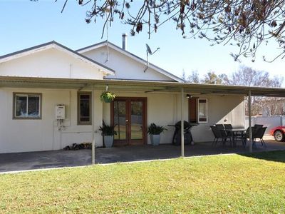 72 Ferry Street, Forbes