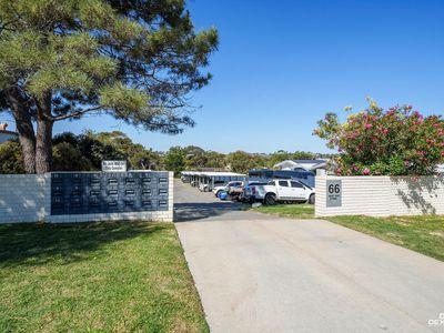 11 / 66 Hastings Street, Scarborough