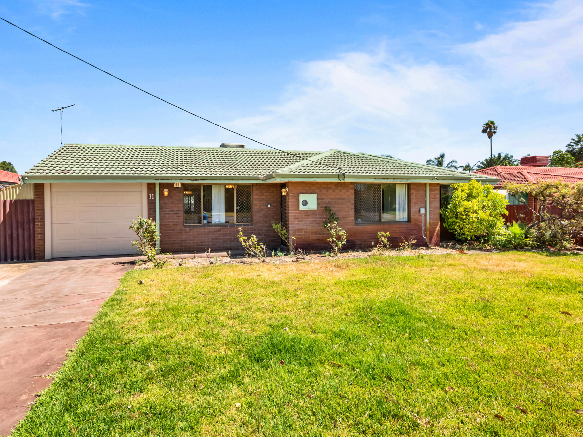 11 View Avenue, Langford
