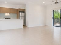 33 Azure Way, Hope Island