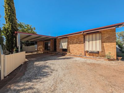 3A Pyramid Crescent, Kerang