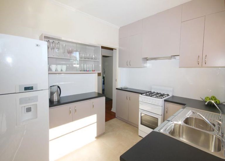 24 Freda Street, Netley
