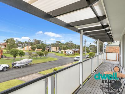 4 COLLETT PLACE, St Georges Basin