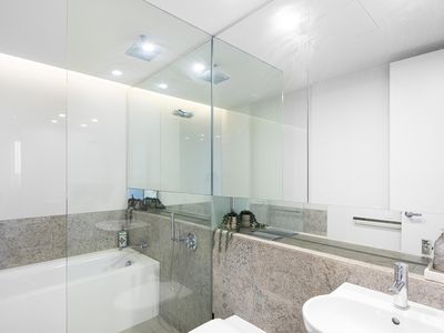 607 / 2 Moreau Parade, East Perth