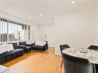 7 / 84 Sackville Street, Fairfield