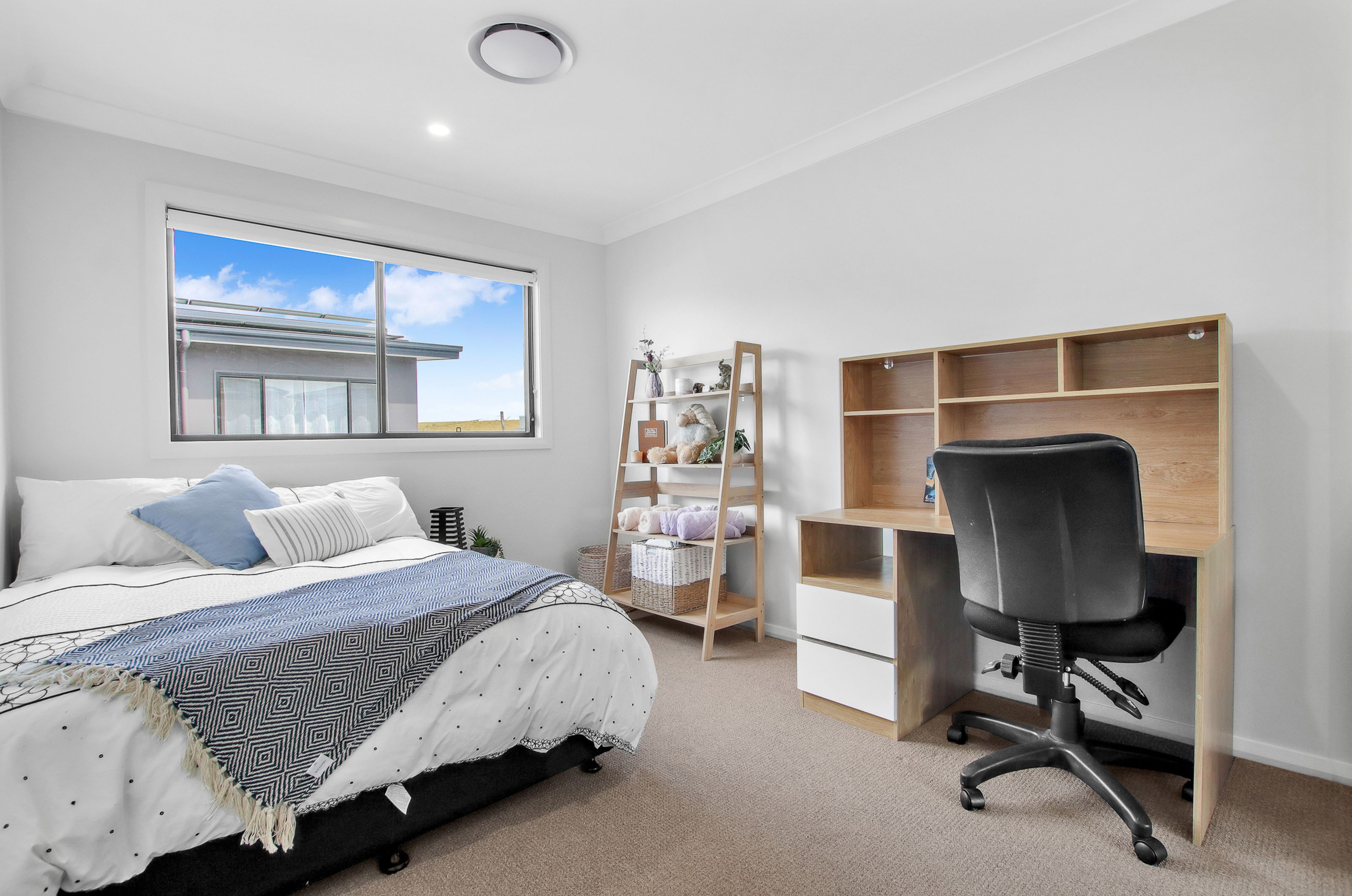 34 Weema Street, CADDENS