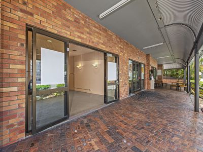 4&5 / 466 Boundary Street, Spring Hill