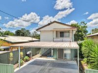 32 Bradman St, Sunnybank Hills