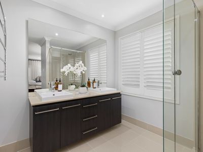 1 Feathertail Place, Gumdale