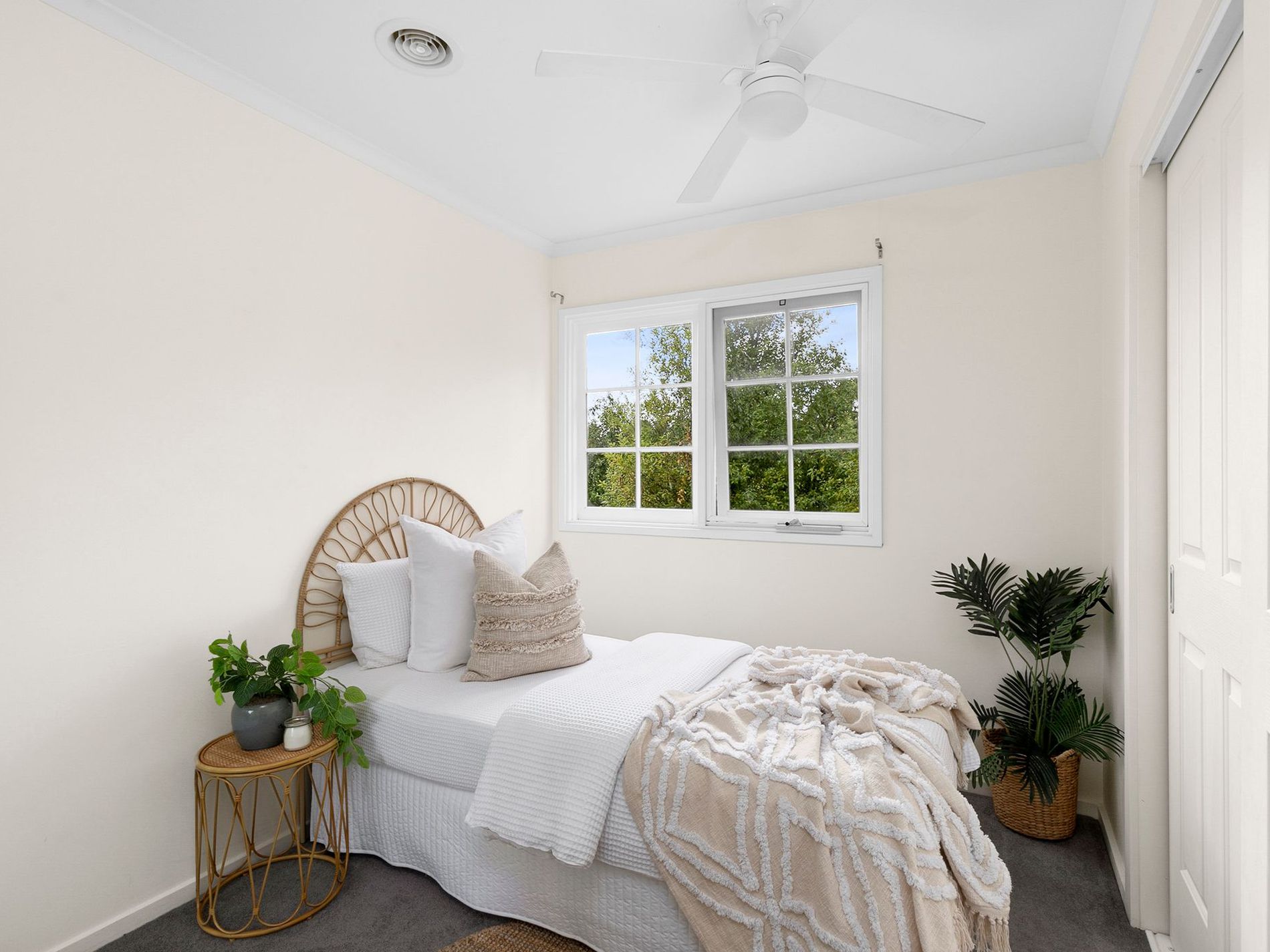 4 Heathfield Court, Newtown