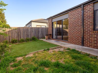 33 Higgins Street, Fraser Rise