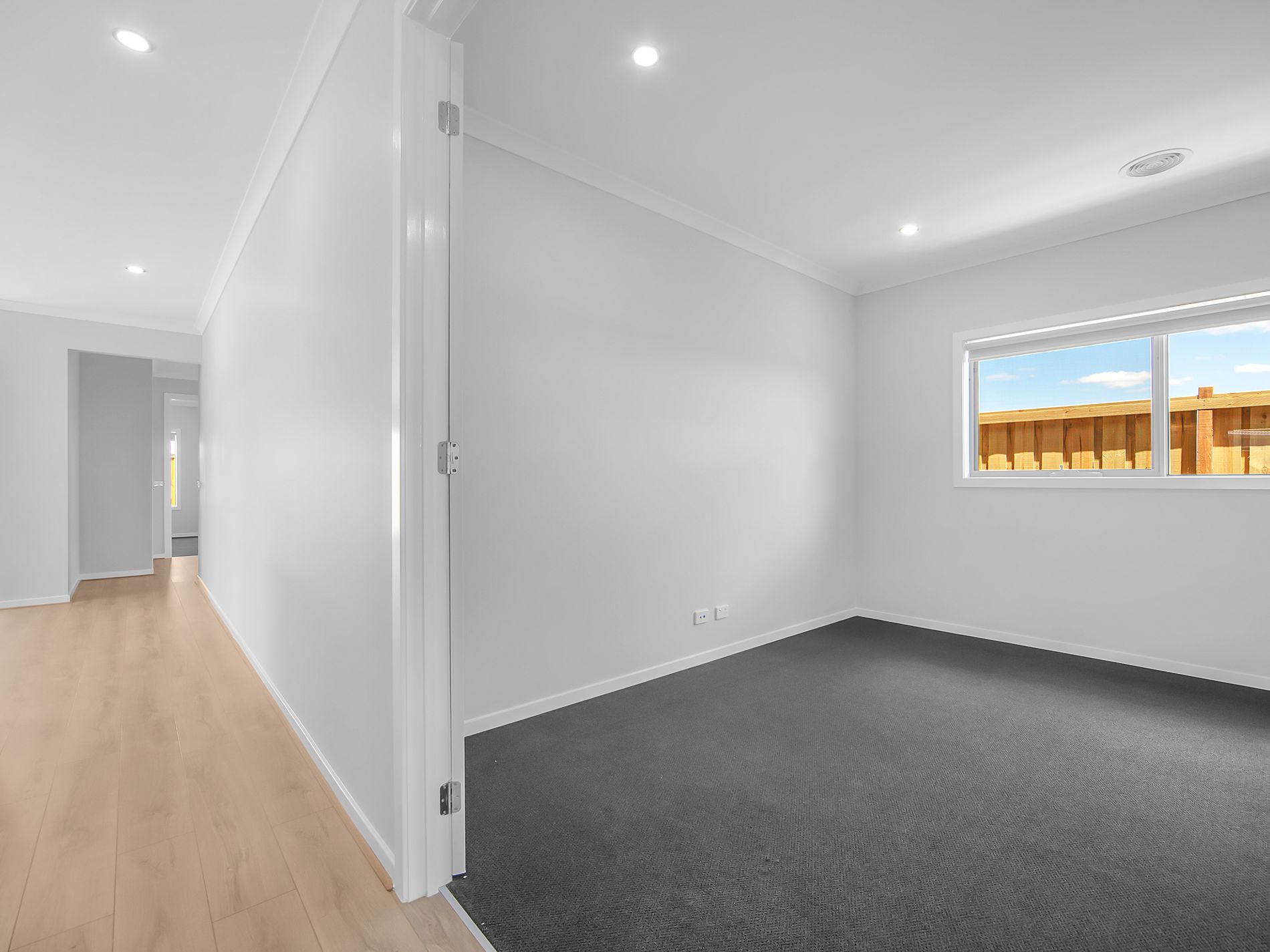 6 Tuscalee Tce, Thornhill Park