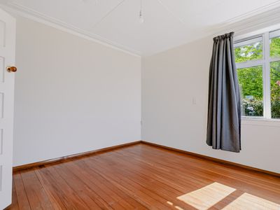 56 Centennial Avenue, Milton
