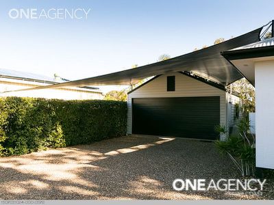4 Chantilly Street, Urangan
