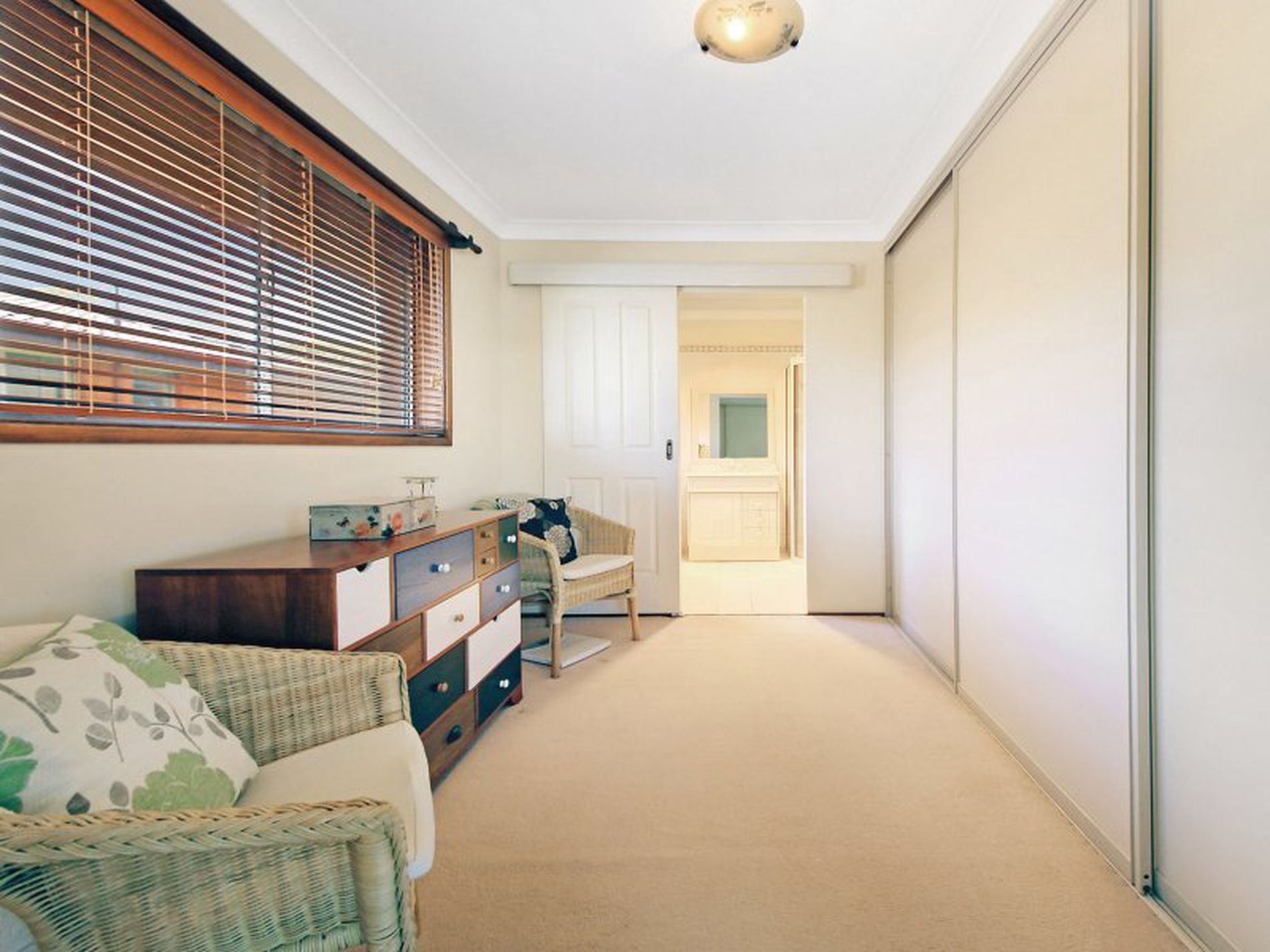 43 Abercrombie Avenue, Seven Hills