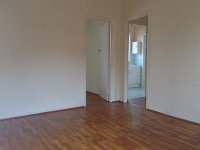 4 / 26 Ranchby Avenue, Lake Heights