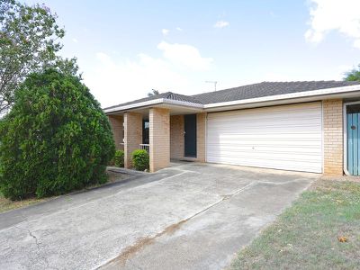 3 Woodlands Drive, Rochedale South