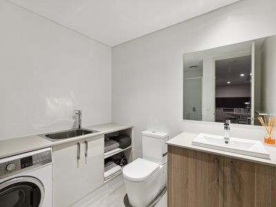 1 / 3 Dongara Street, Innaloo