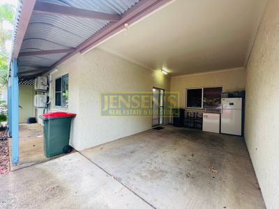 1 / 37 Hackett Terrace, Richmond Hill