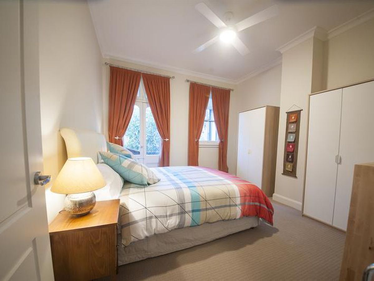 11 Bourke St, Woolloomooloo