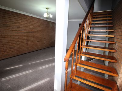 4 / 16 Storey Street, Oak Flats