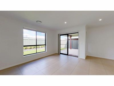 26 Fountain Circuit, Dubbo